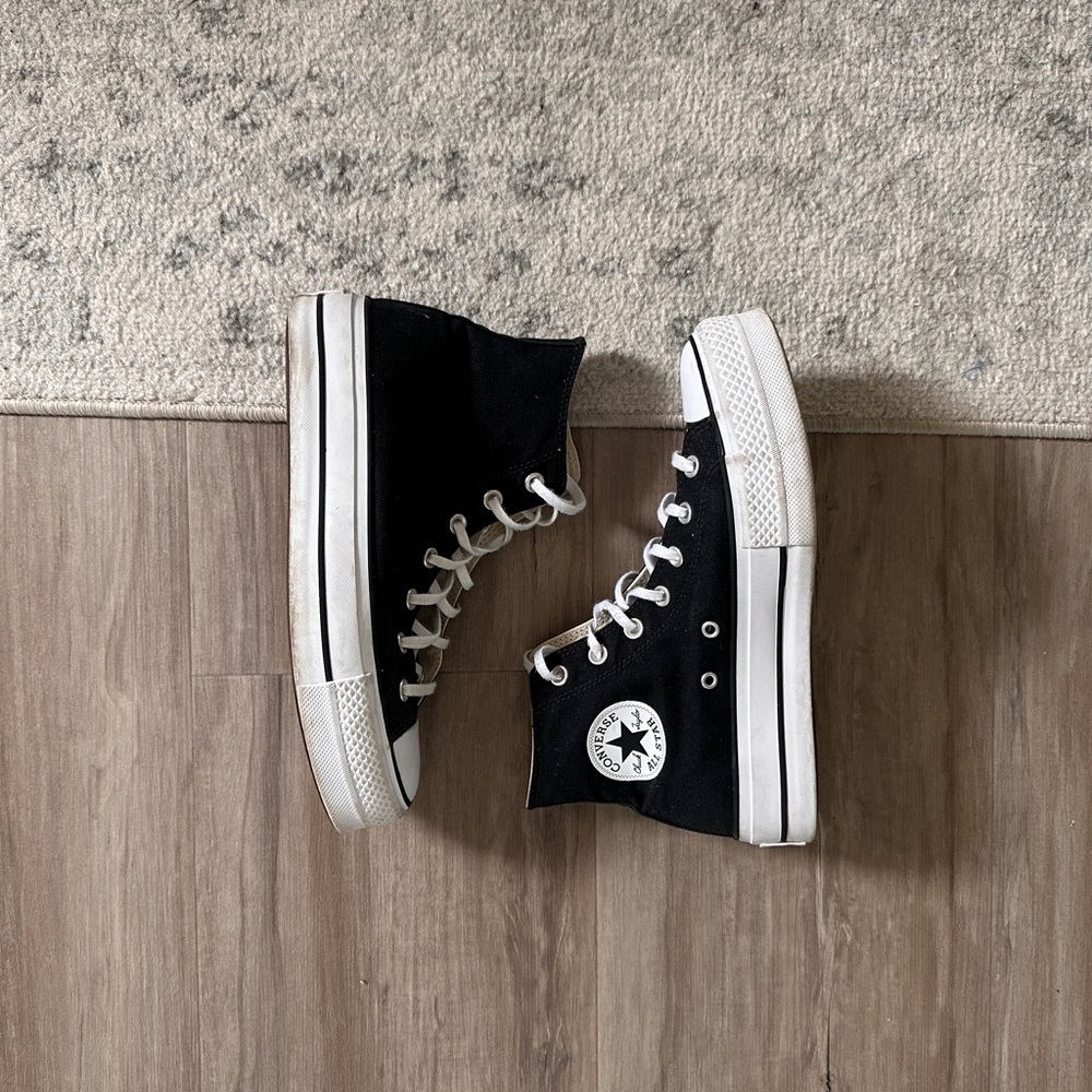 Platform Converse